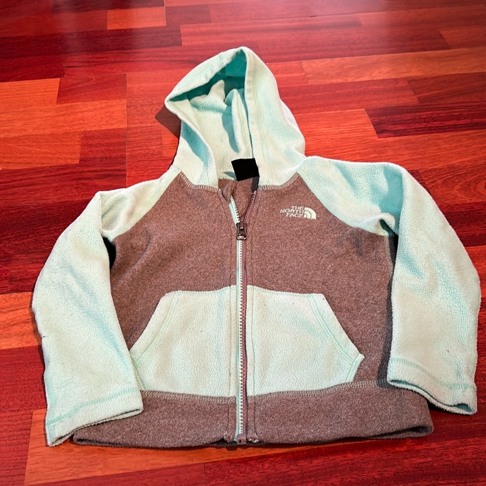 Size 3t North Face Fleece.